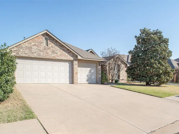 339 Butterfield Trl, Edmond, OK 73003