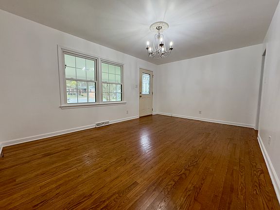 2nd image of 1101 Kindley St