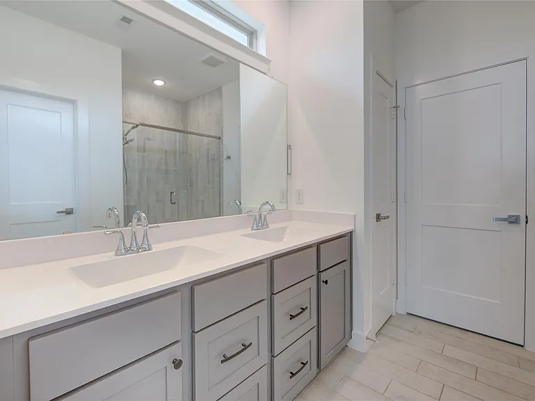 18815 River Overlook Ct — Photo 13