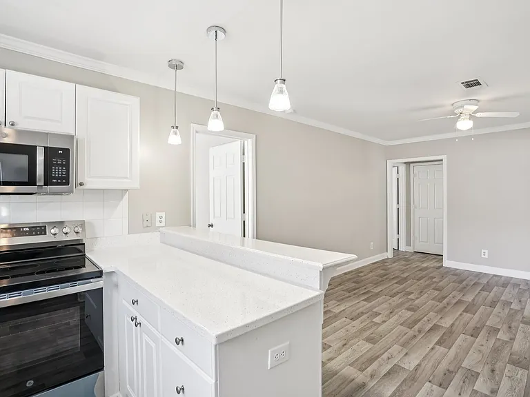Buckhead Townhomes and Gardens — Photo 79