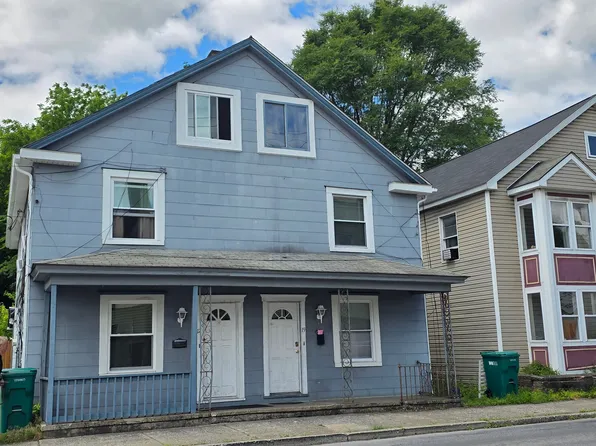 19 N 5th St, Stroudsburg, PA 18360