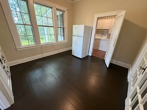 1 bed, 900 sqft, $750 — Photo 3