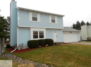 4702 Omar Dr, Lansing, MI 48917