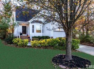 104 Hunters Glen Ct, Morrisville, NC 27560