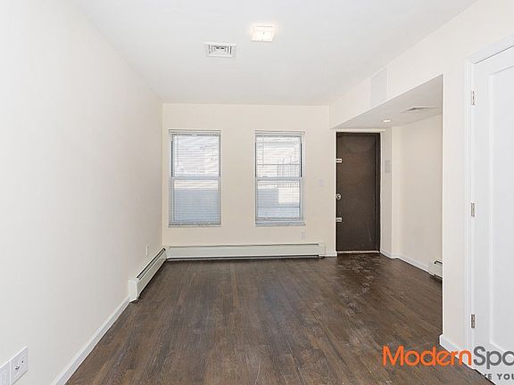 3rd image of 1427 Astoria Blvd APT 2F