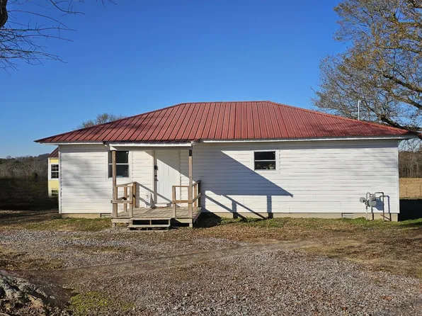 609 Gene Brown Rd, Boaz, AL 35957