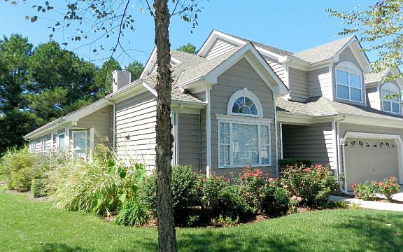 3rd image of 118 Saratoga Pl
