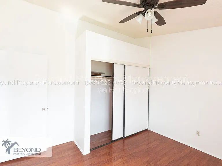 904 Harbison Pl — Photo 13