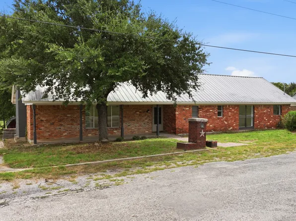 1102 Chilton St, Weatherford, TX 76086