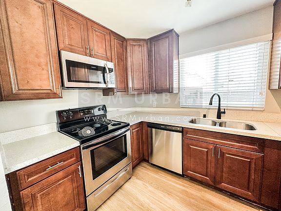 3rd image of 4163 36th St APT 4