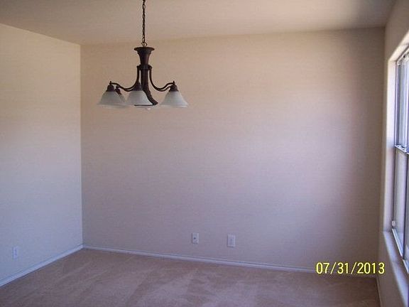 3rd image of 4121 Orchid Ave