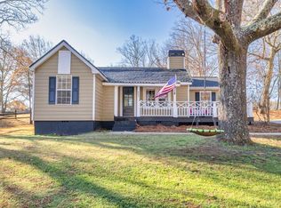 405 Tanner Rd, Dacula, GA 30019
