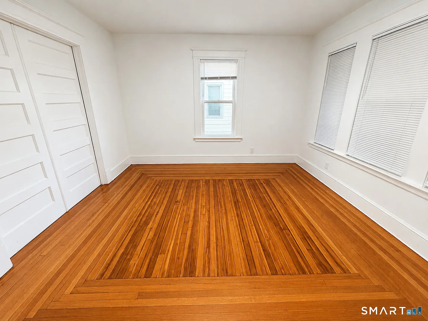 3 bed, 1.0 bath, 1250 sqft, $1,700 — Photo 3