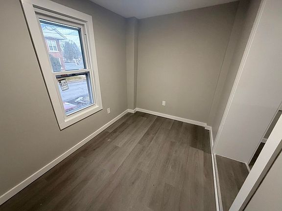 4th image of 610 Broadway #1