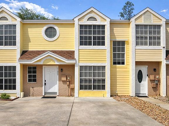 2nd image of 11008 Yorkshire Ridge Ct