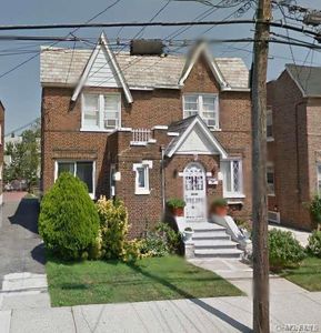 94-31 239th Street, Floral Park, NY, 11001