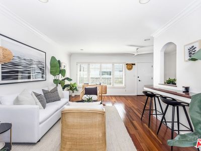 2721 2nd St APT 208, Santa Monica, CA, 90405