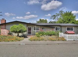 523 Young Dr, Santa Rosa, CA 95403