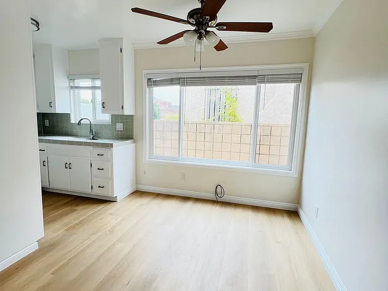 905 S Cabrillo Ave — Photo 6