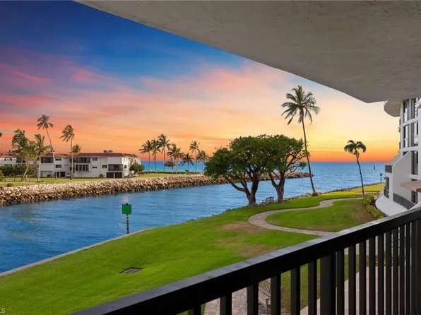2302 Gulf Shore BLVD N #217, NAPLES, FL 34103