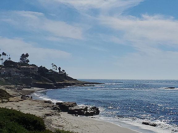 2nd image of 6333 La Jolla Blvd Unit 264