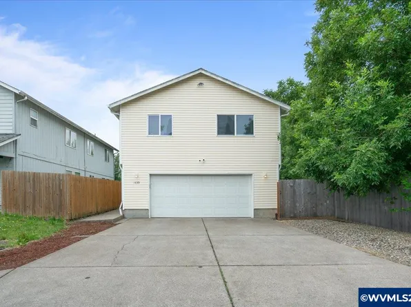 1655 Gem Pl NE, Salem, OR 97301