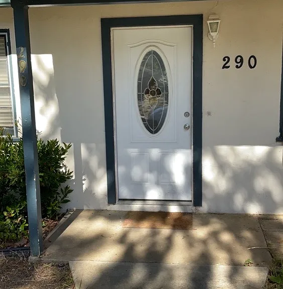 290 Santa Lucia Dr — Photo 2
