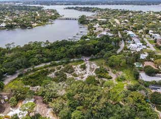 19465 Pine Tree Dr, Jupiter, FL 33469