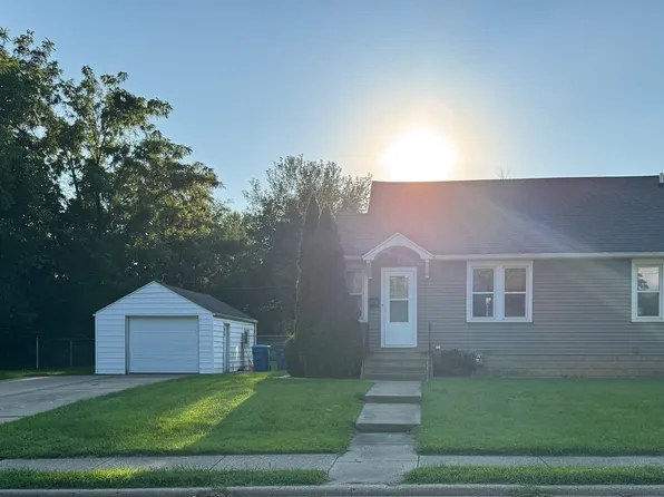 708 Henry St, Peru, IL 61354