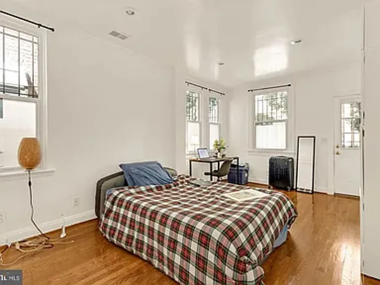 1835 Mintwood Pl NW #1 — Photo 6