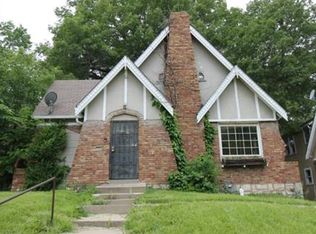 7324 Tracy Ave, Kansas City, MO 64131