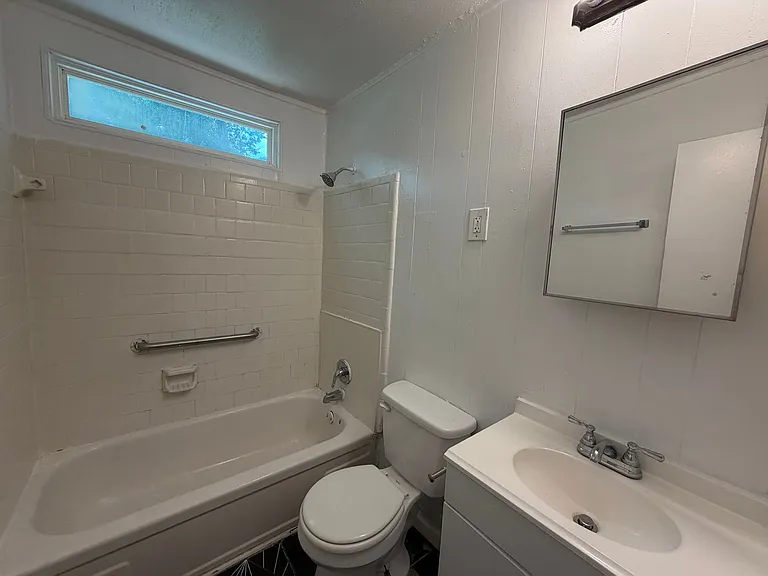 1224 Octavia St SE — Photo 20