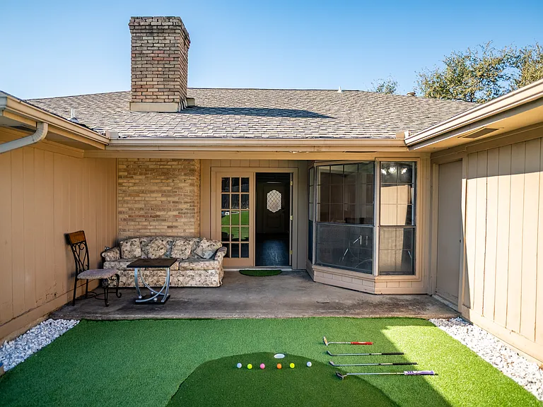 3706 Bishop Hill Dr — Photo 28