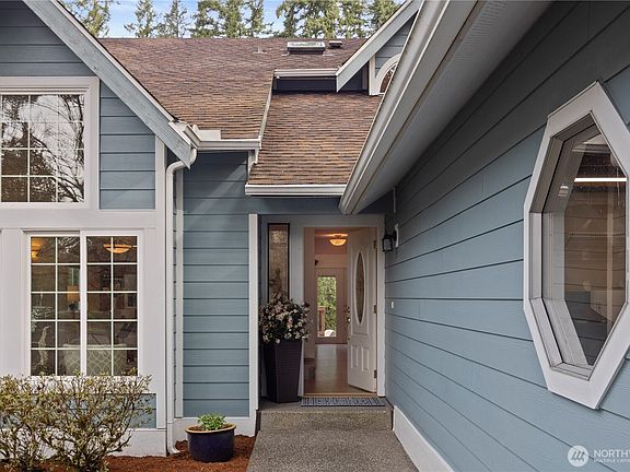 2nd image of 24908 Lake Wilderness Country Club Drive SE