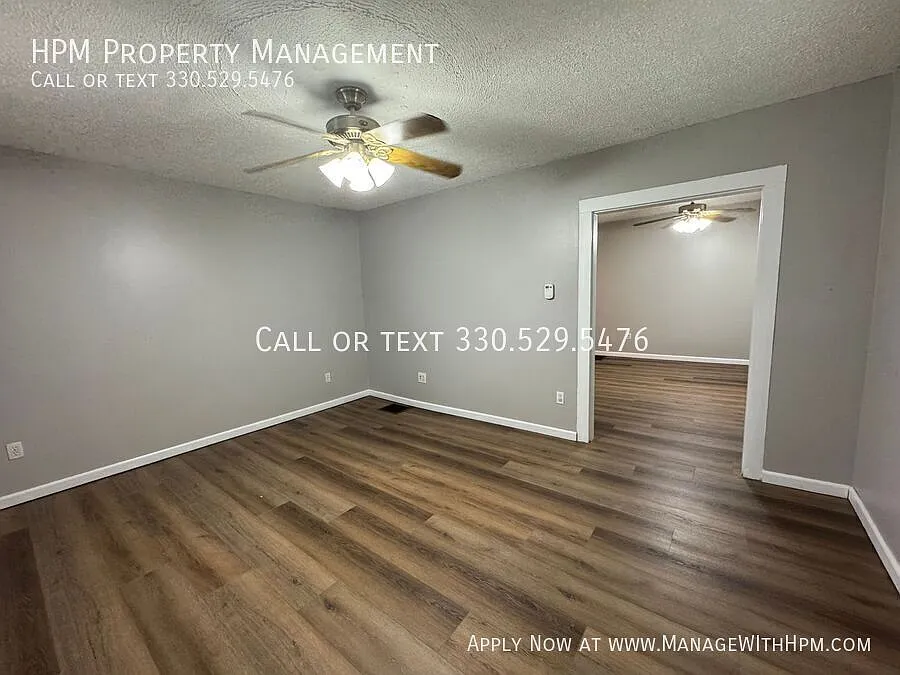 2 bed, 1.0 bath, 1216 sqft, $995 — Photo 3