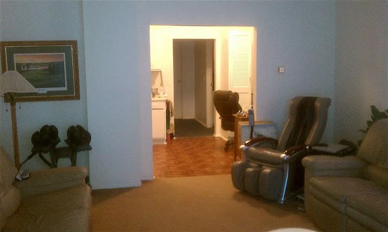 547 Pine St photo 1