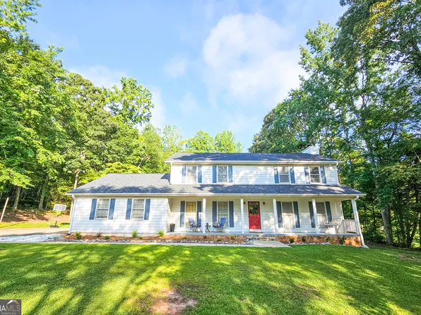 195 River Forest Dr, Fayetteville, GA 30214