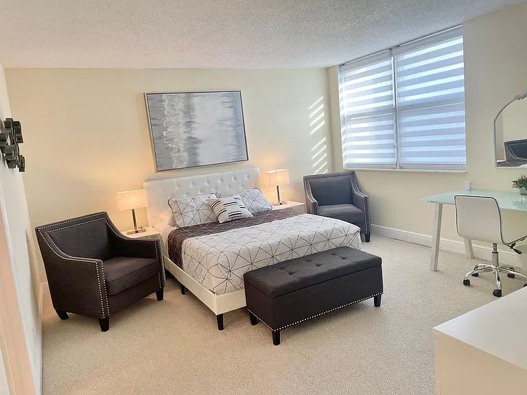 2881 NE 33rd Ct #6F — Photo 22