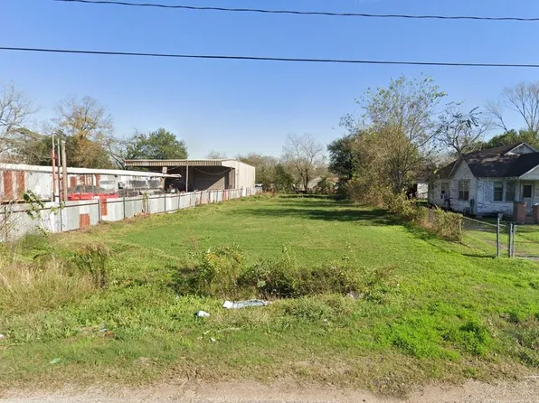 4104 Leffingwell St, Houston, TX 77026