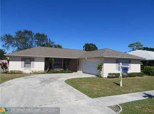 1211 Palama Way, Lantana, FL 33462