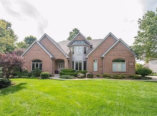 4190 Lake Forest Dr W, Ann Arbor, MI 48108