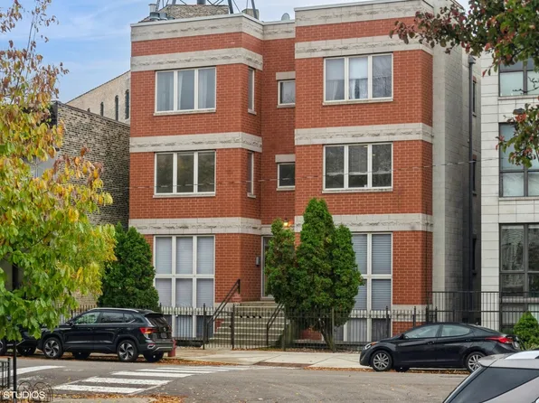 1432 N Wood St #2S, Chicago, IL 60622