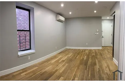 1419 Vyse Ave #2A Photo 1