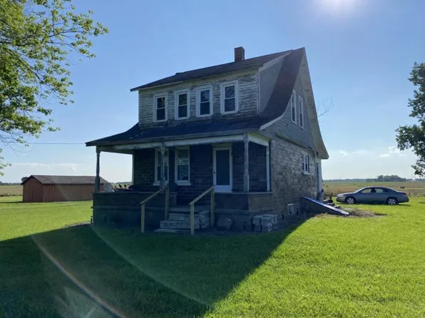 6081 N Lakeshore Rd, Pt Hope, MI 48468