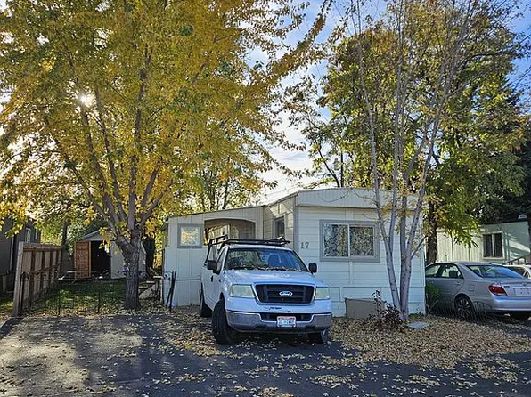 571 Caldwell Blvd Trailer 17, Nampa, ID 83651