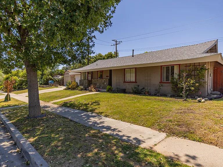 1005 Ayers Ave — Photo 18