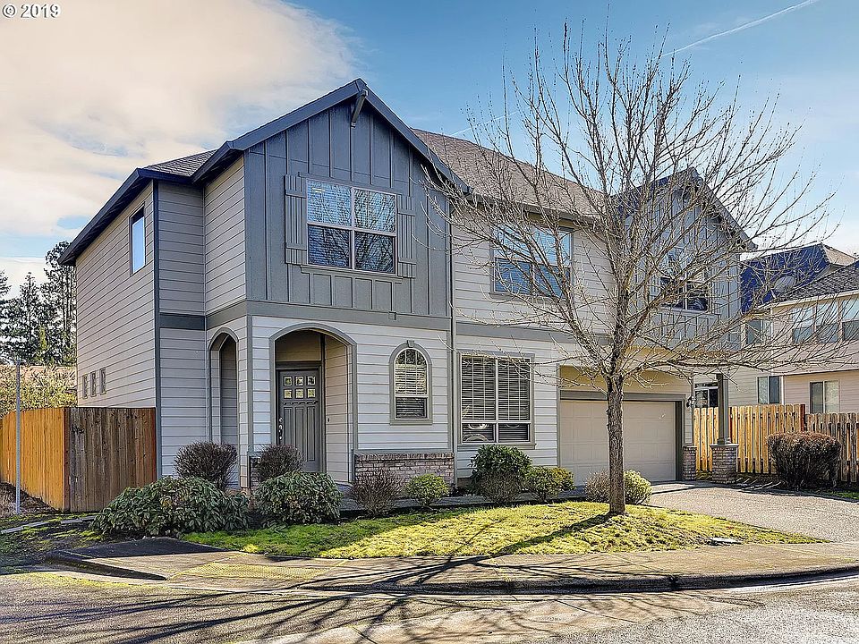 Beautiful four-bedroom home with air conditioning, HVAC, yard, and fence. Includes: 4 bedrooms, 3 baths, and a den/bonus room.
We're Accepting Section 8.