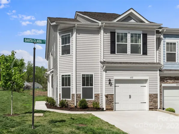 602 Santa Clara Dr, Asheville, NC 28806