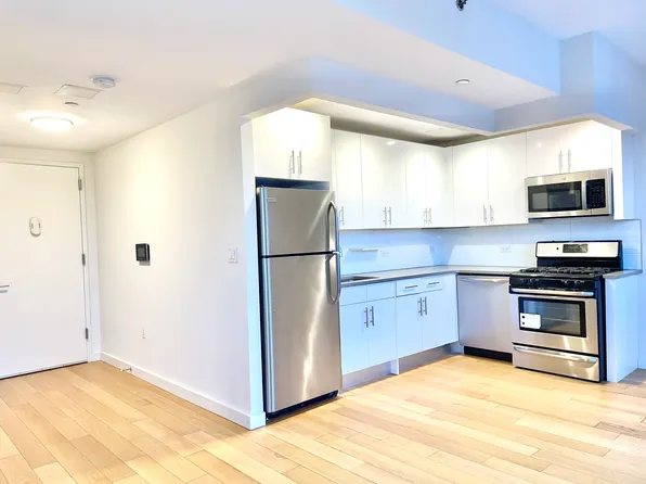 65-70 Austin Street image 2 of 8