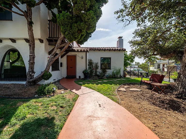3605 Dove Ct — Photo 6